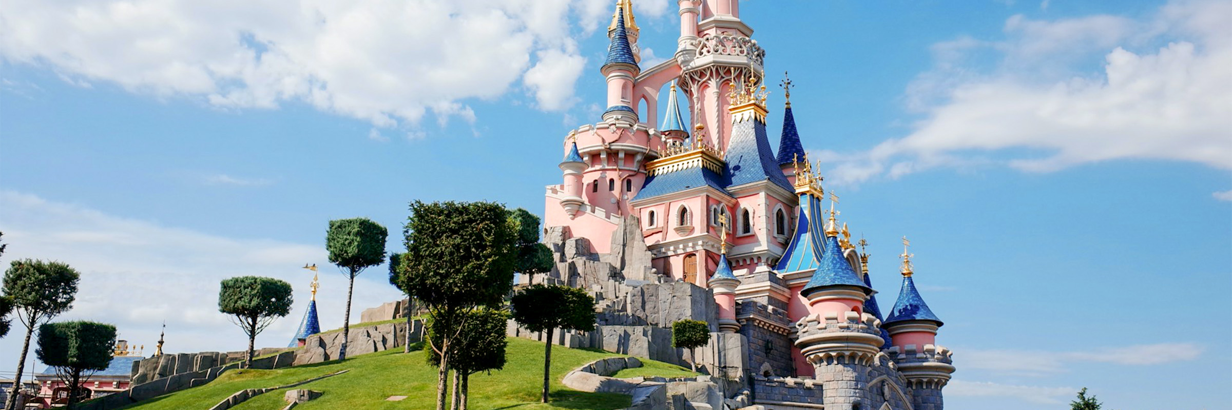 All the must-see parades at Disneyland Paris in 2024